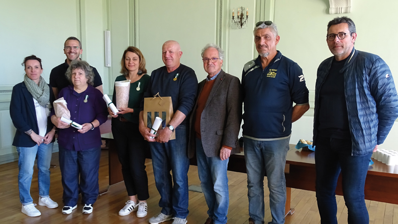 Remise de médailles d'honneur aux agents de la commune