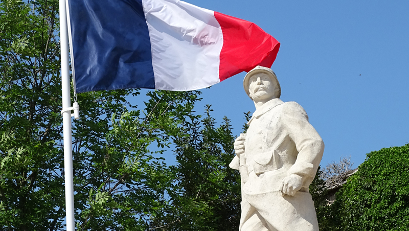 Cérémonie d’hommage aux «morts pour la France» pendant la guerre d’Algérie et les combats du Maroc et de la Tunisie - retour en images